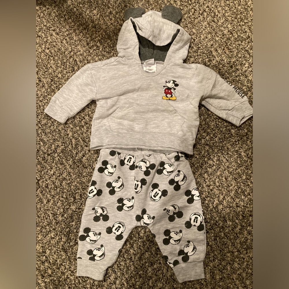 SOLD Disney Baby Mickey Mouse 3-6 month unisex hooded sweatsuit